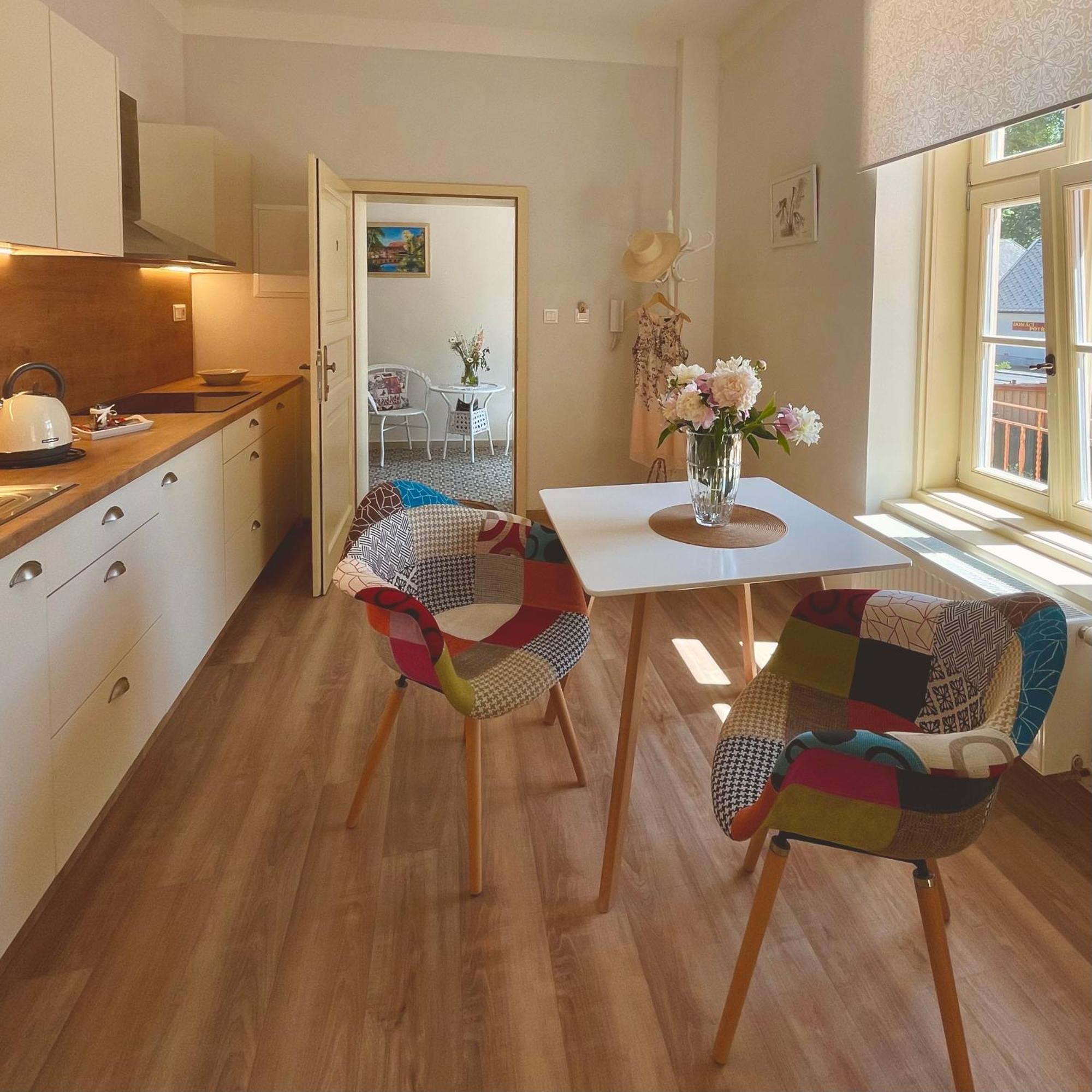 Apartmany Basta & Wellness ซูชิเซ ภายนอก รูปภาพ