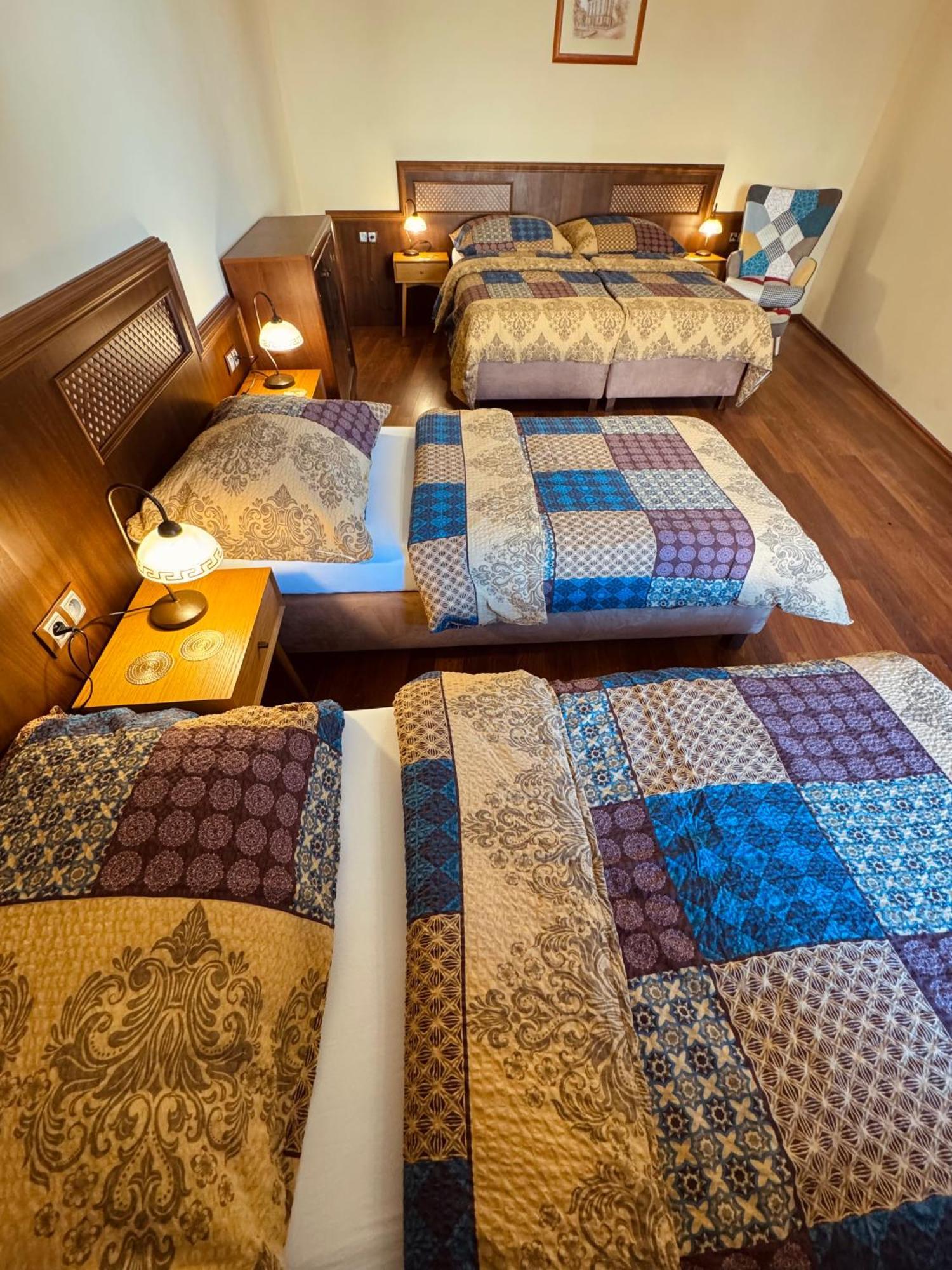 Apartmany Basta & Wellness ซูชิเซ ภายนอก รูปภาพ