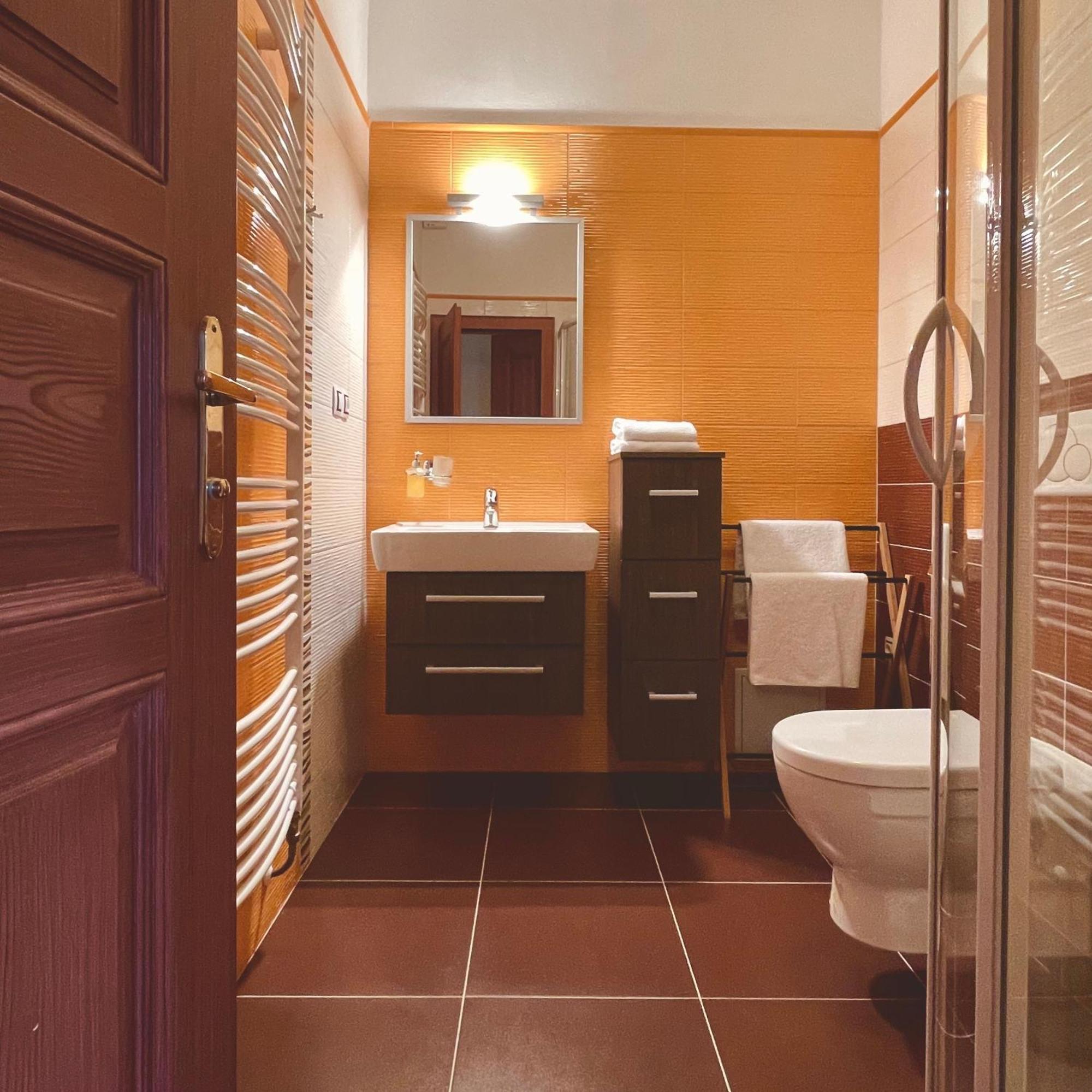 Apartmany Basta & Wellness ซูชิเซ ภายนอก รูปภาพ